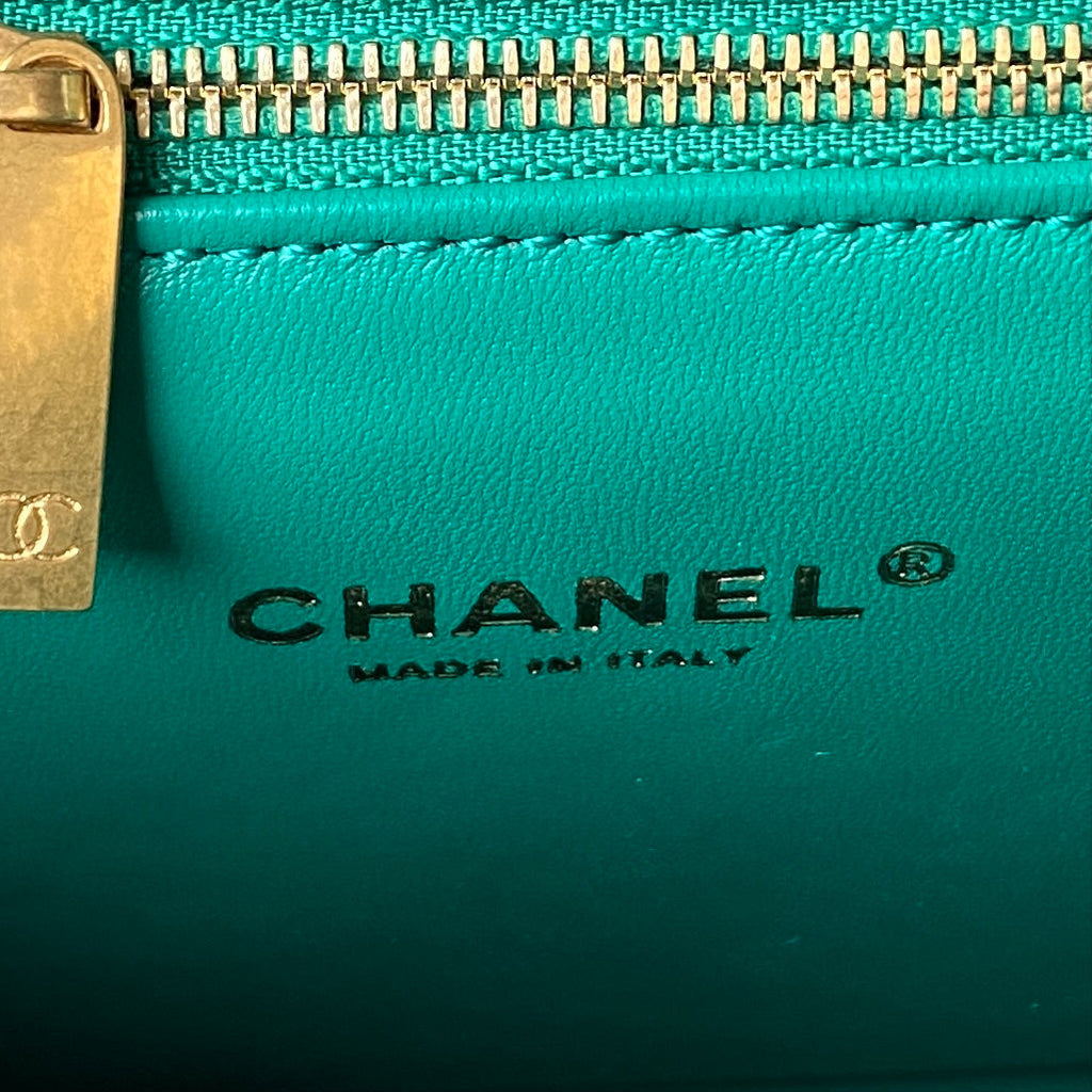 Chanel - Luxury Bag - CHL - 284
