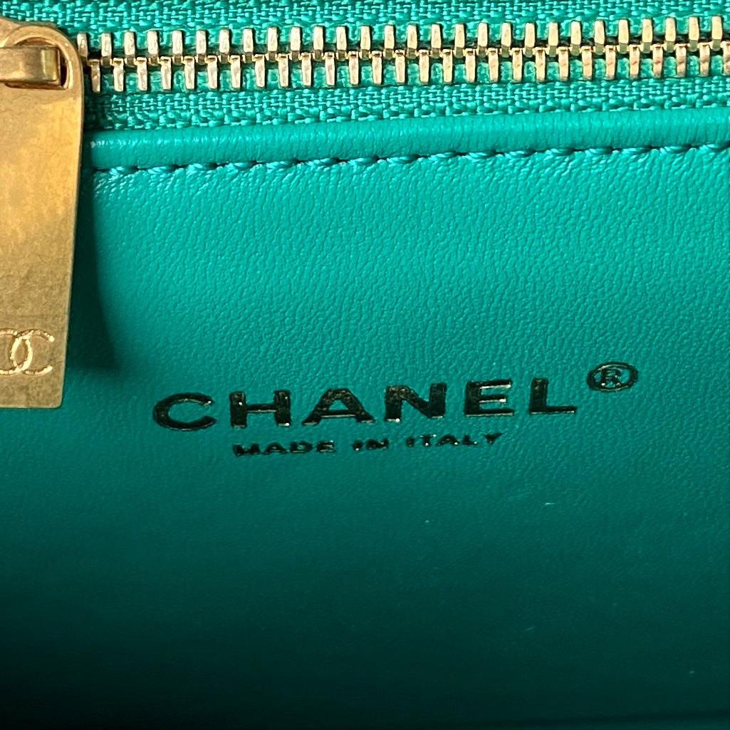 Chanel - Luxury Bag - CHL - 284