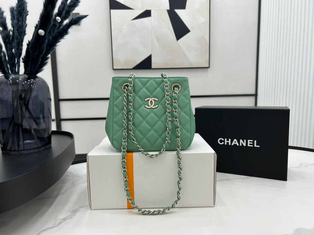 Chanel - Luxury Bag - CHL - 306