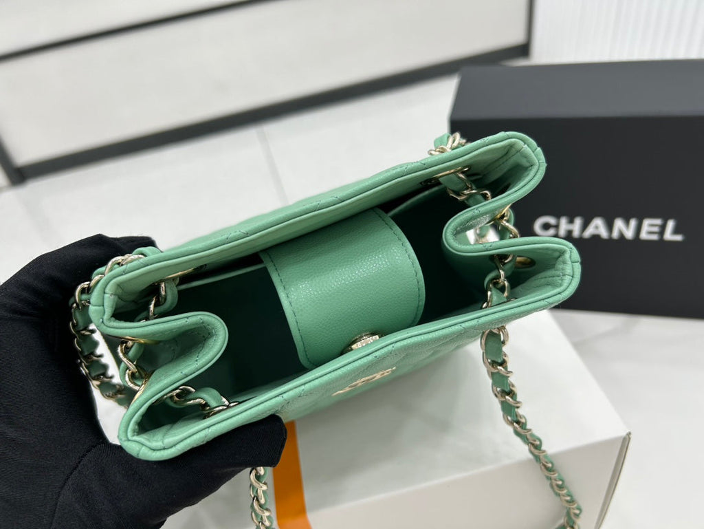 Chanel - Luxury Bag - CHL - 306