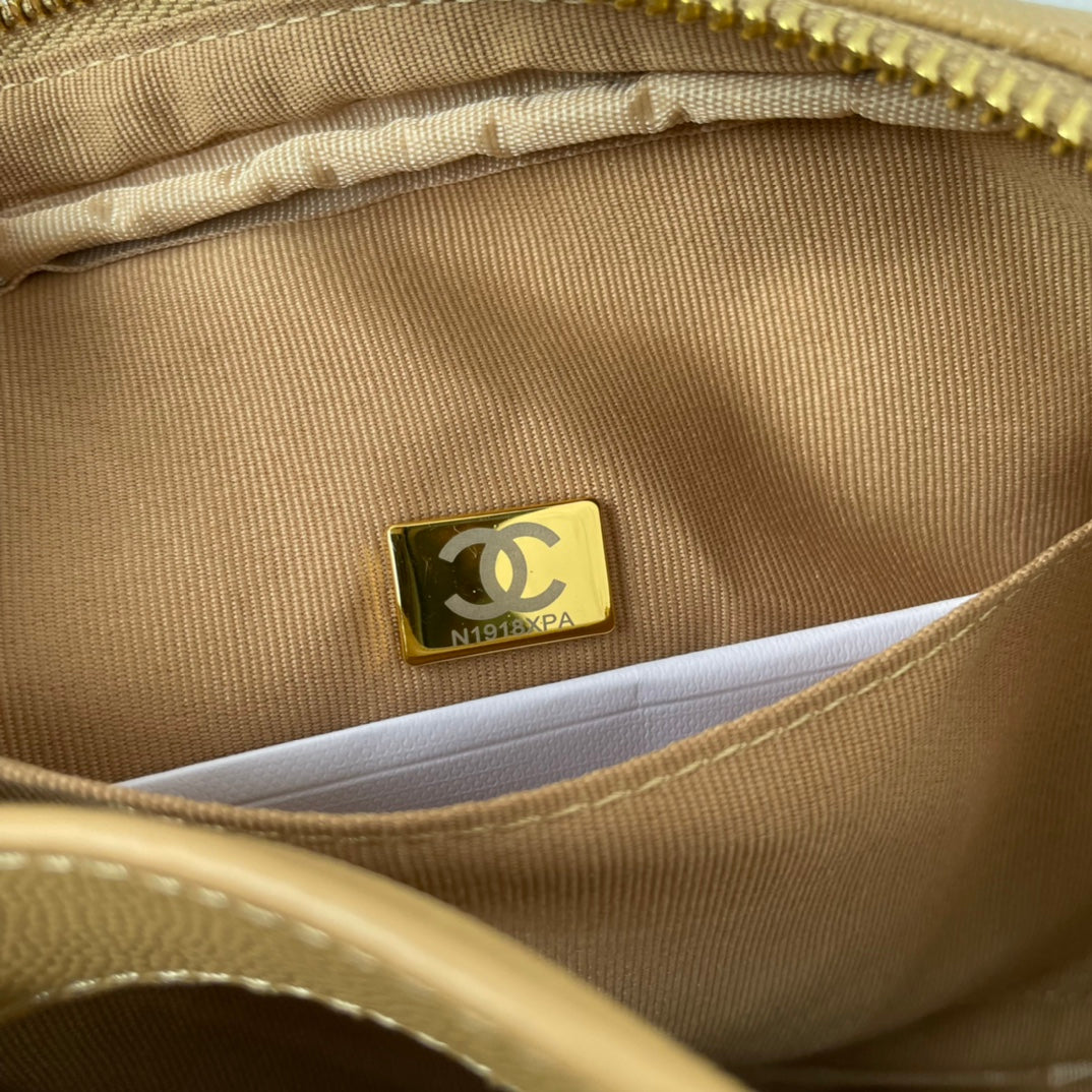 Chanel - Luxury Bag - CHL - 157