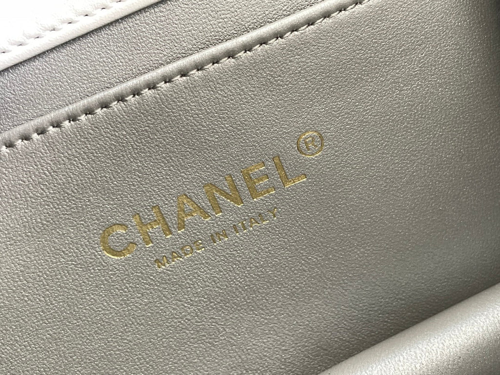 Chanel - Luxury Bag - CHL - 256