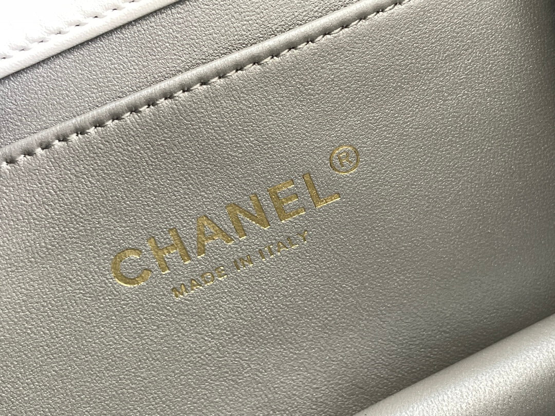 Chanel - Luxury Bag - CHL - 256