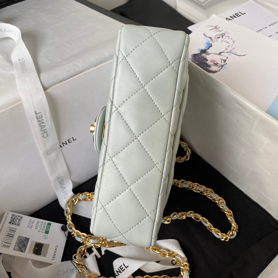 Chanel - Luxury Bag - CHL - 275