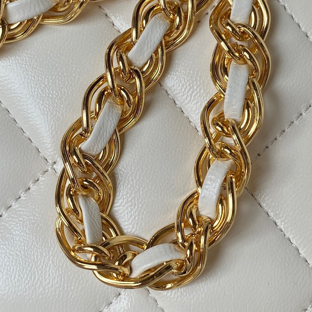 Chanel - Luxury Bag - CHL - 273