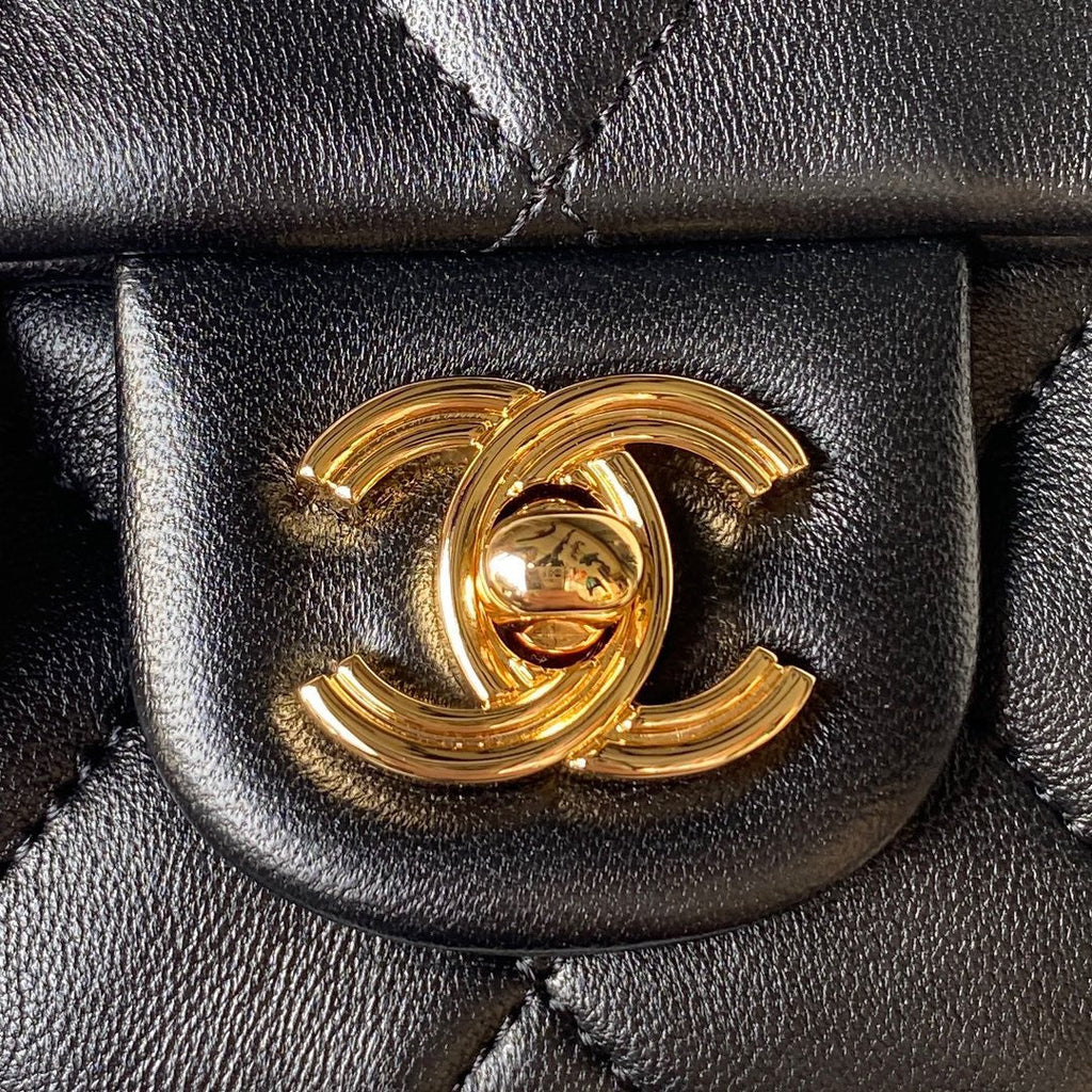 Chanel - Luxury Bag - CHL - 272