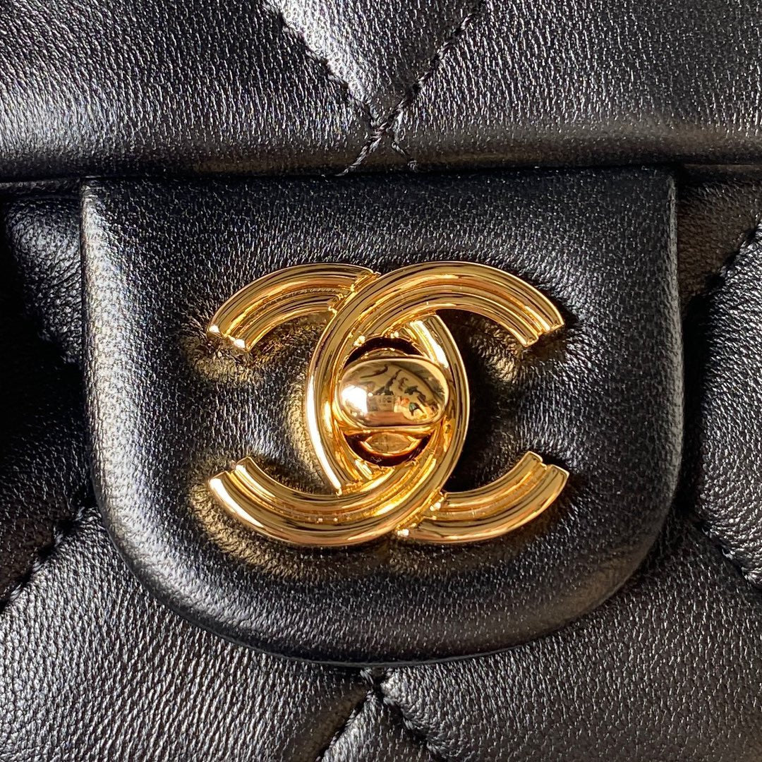 Chanel - Luxury Bag - CHL - 272