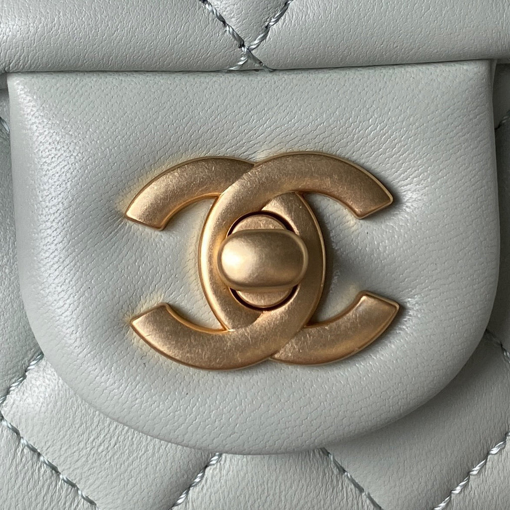 Chanel - Luxury Bag - CHL - 265