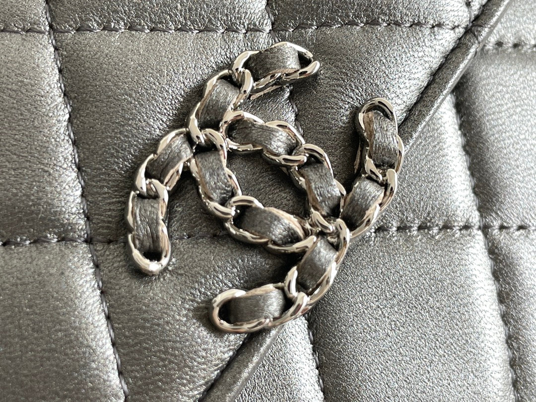 Chanel - Luxury Bag - CHL - 257