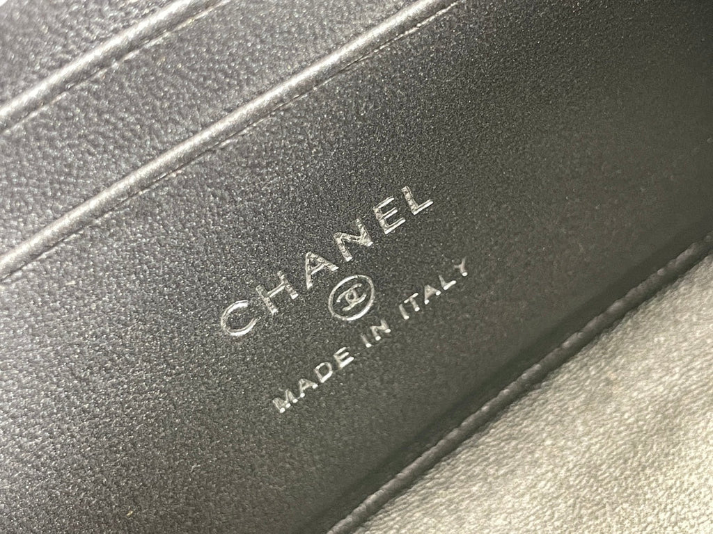 Chanel - Luxury Bag - CHL - 257