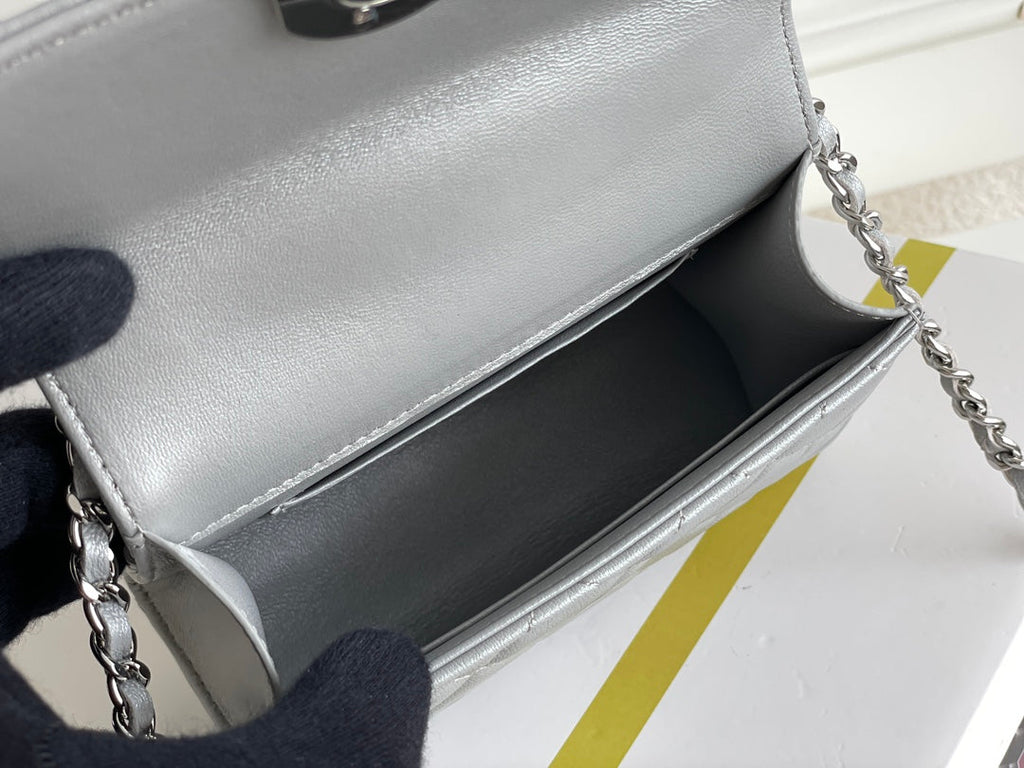 Chanel - Luxury Bag - CHL - 260
