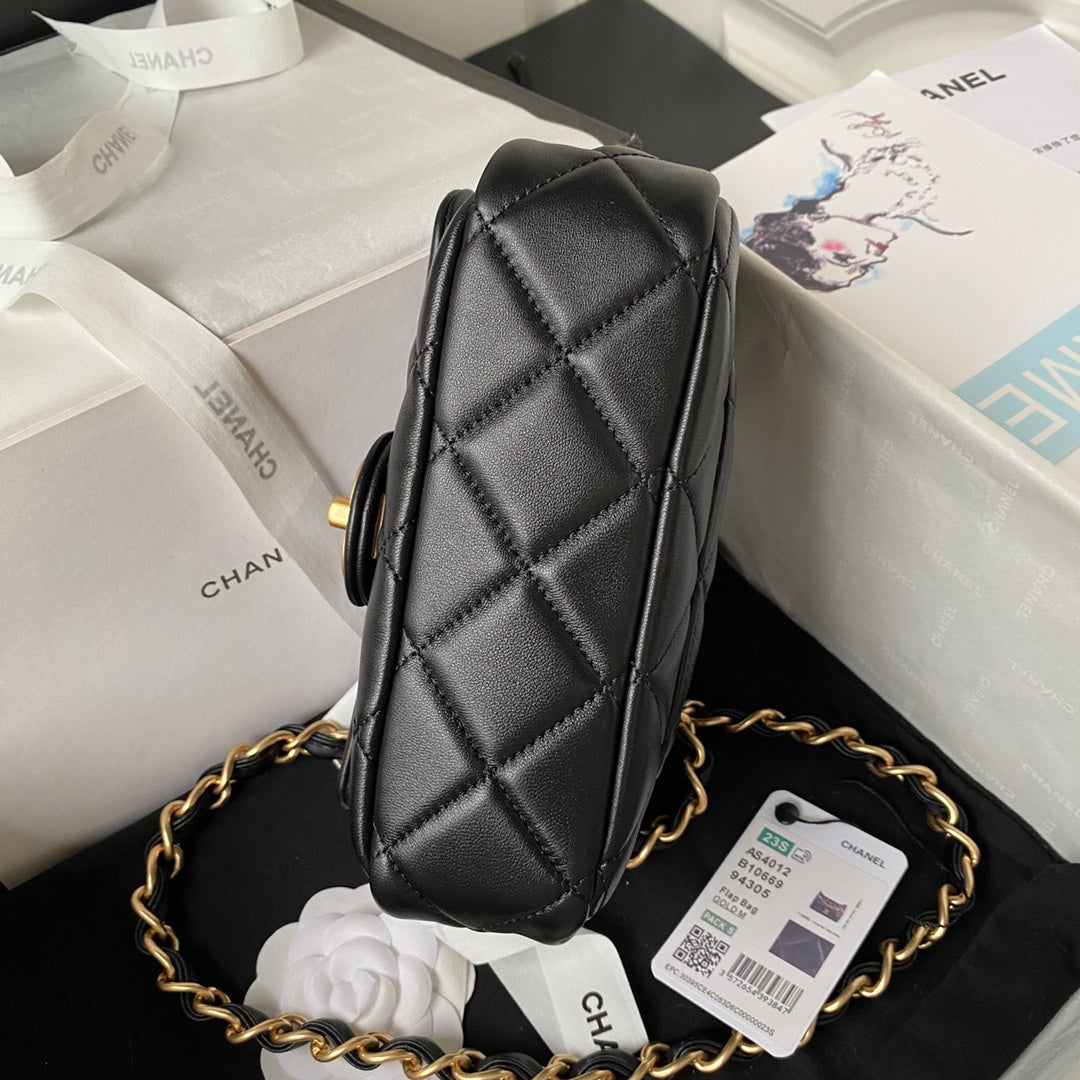 Chanel - Luxury Bag - CHL - 210