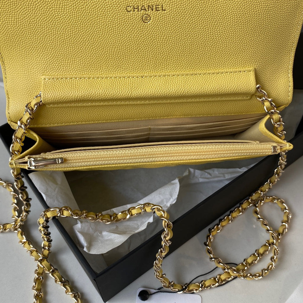 Chanel - Luxury Bag - CHL - 243