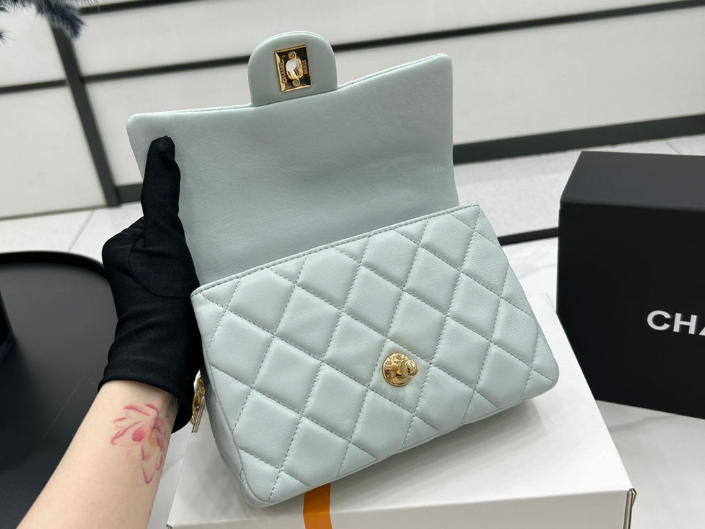 Chanel - Luxury Bag - CHL - 200