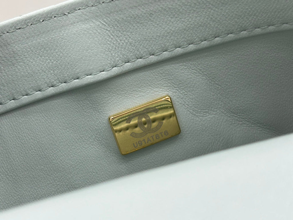 Chanel - Luxury Bag - CHL - 200