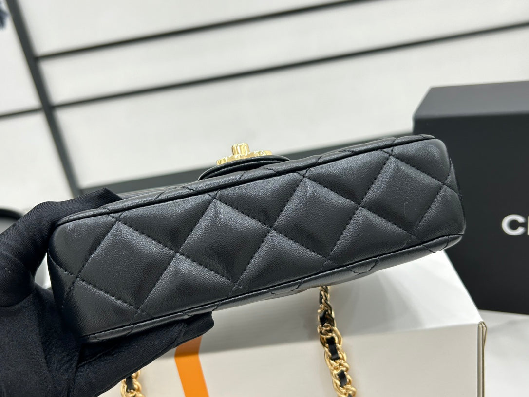 Chanel - Luxury Bag - CHL - 201
