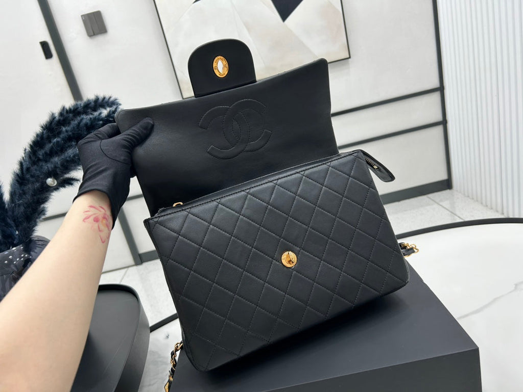 Chanel - Luxury Bag - CHL - 197