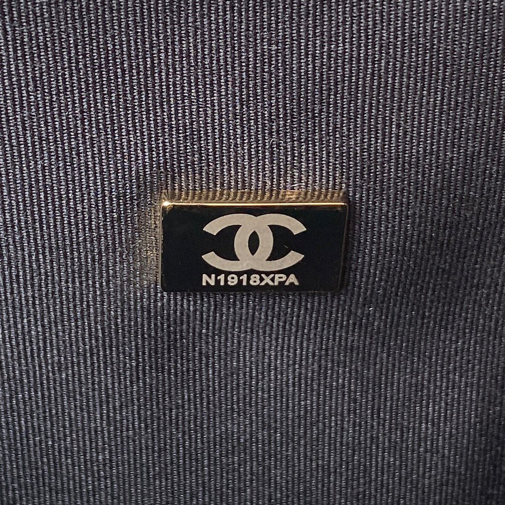 Chanel - Luxury Bag - CHL - 238