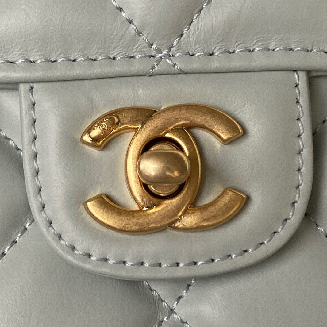 Chanel - Luxury Bag - CHL - 237