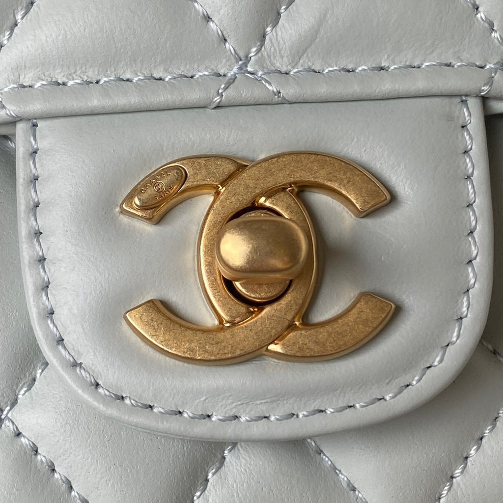Chanel - Luxury Bag - CHL - 236