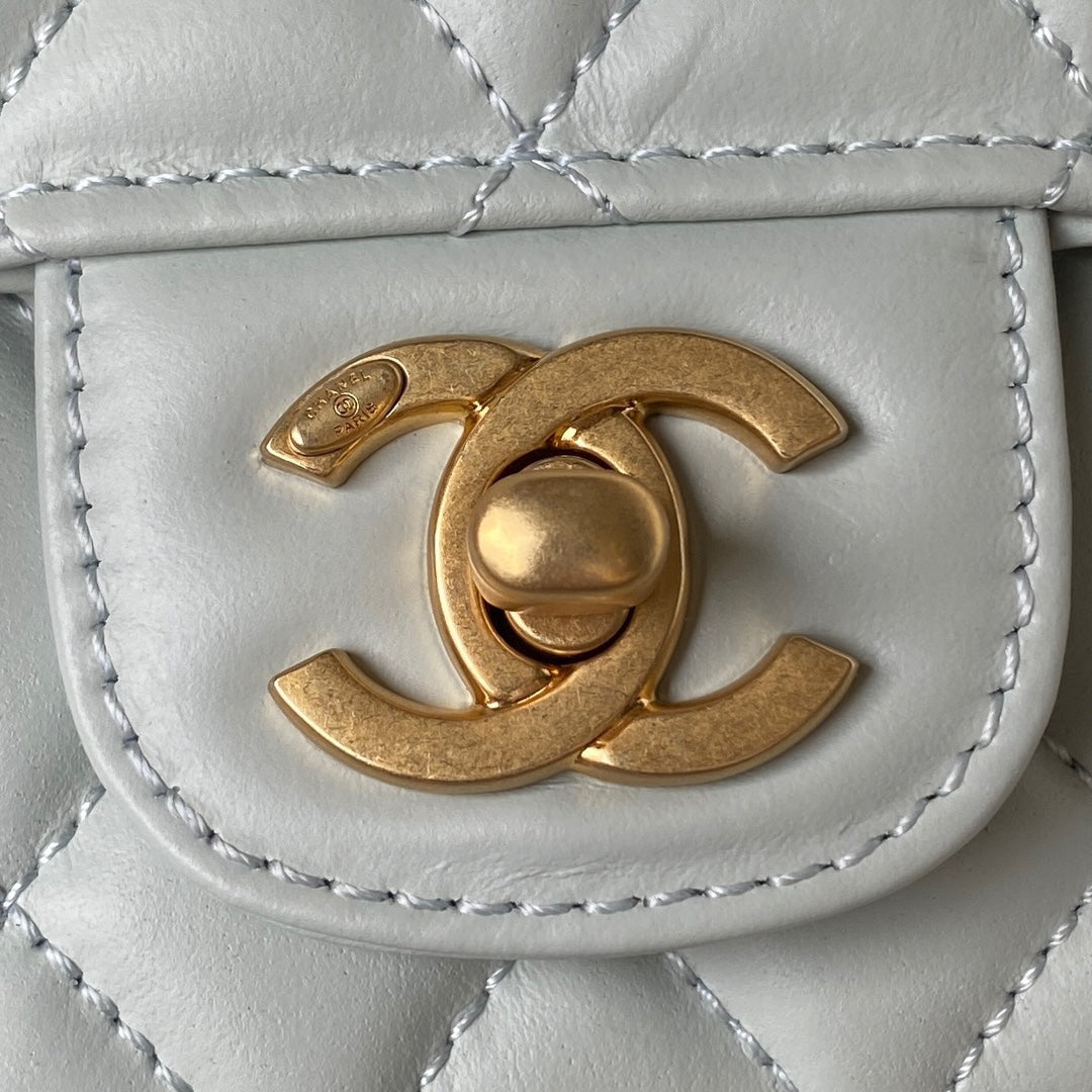 Chanel - Luxury Bag - CHL - 236