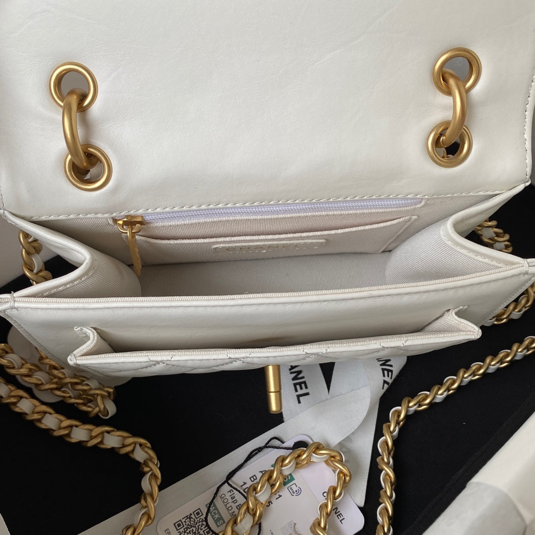 Chanel - Luxury Bag - CHL - 235