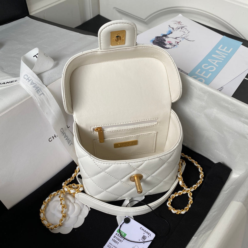 Chanel - Luxury Bag - CHL - 233