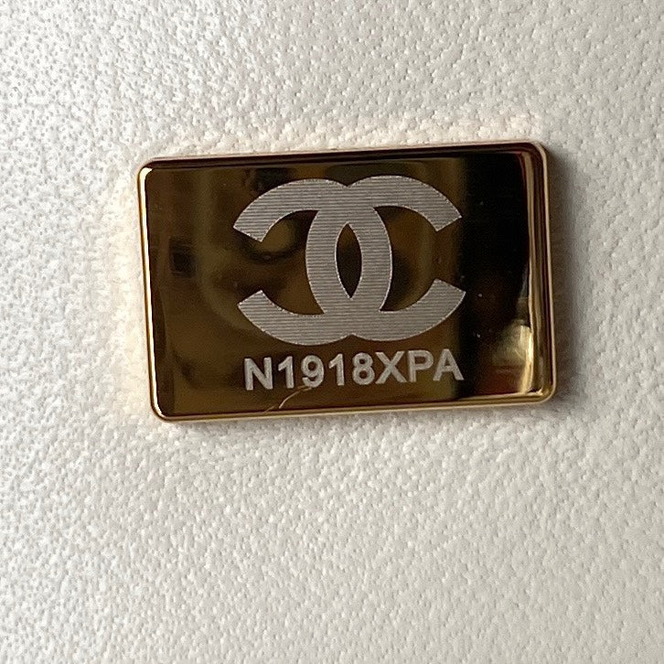 Chanel - Luxury Bag - CHL - 233