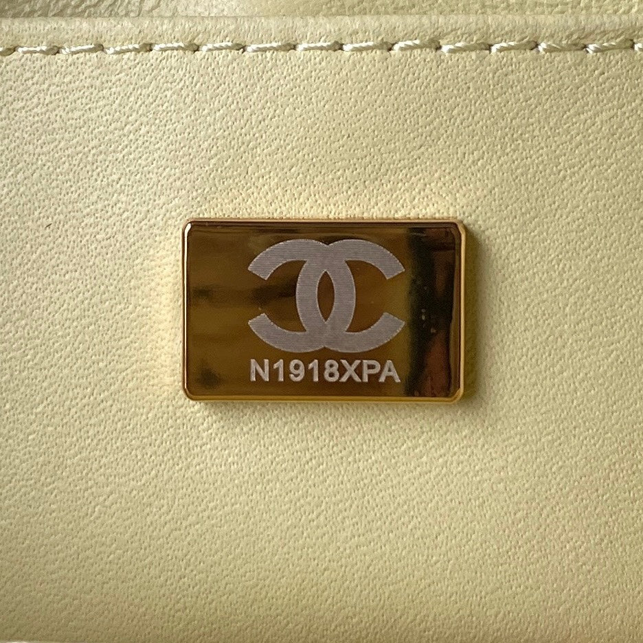 Chanel - Luxury Bag - CHL - 231