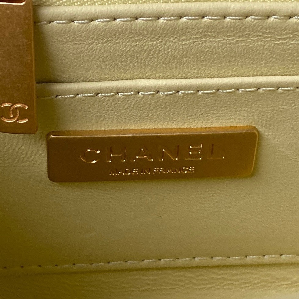 Chanel - Luxury Bag - CHL - 231