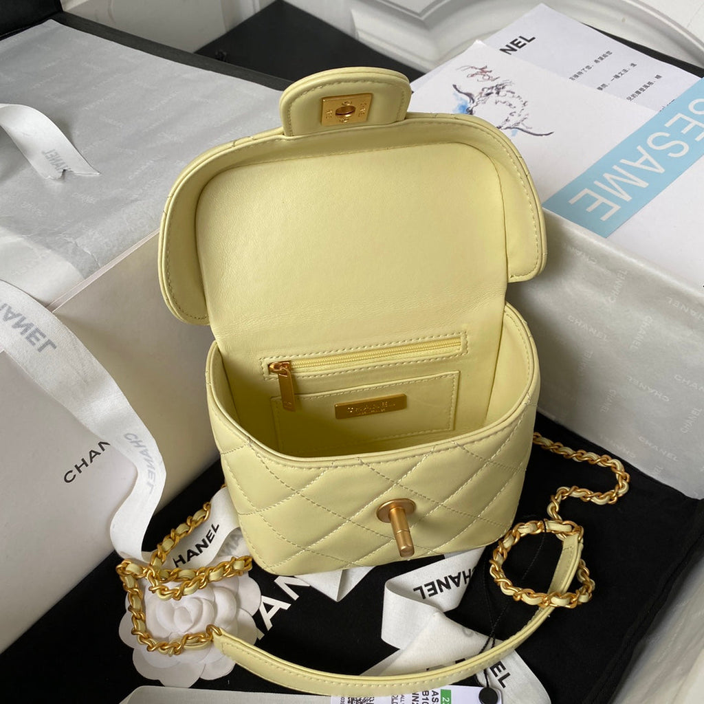 Chanel - Luxury Bag - CHL - 231
