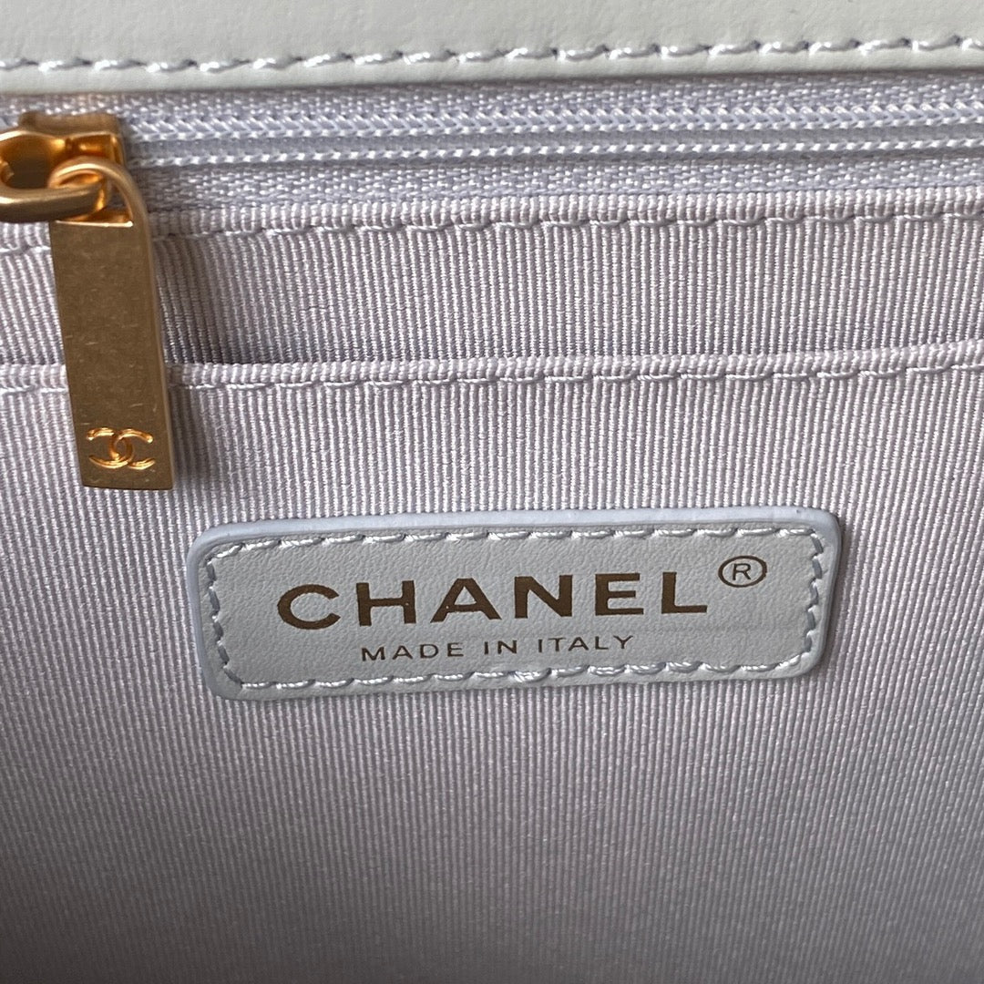 Chanel - Luxury Bag - CHL - 225
