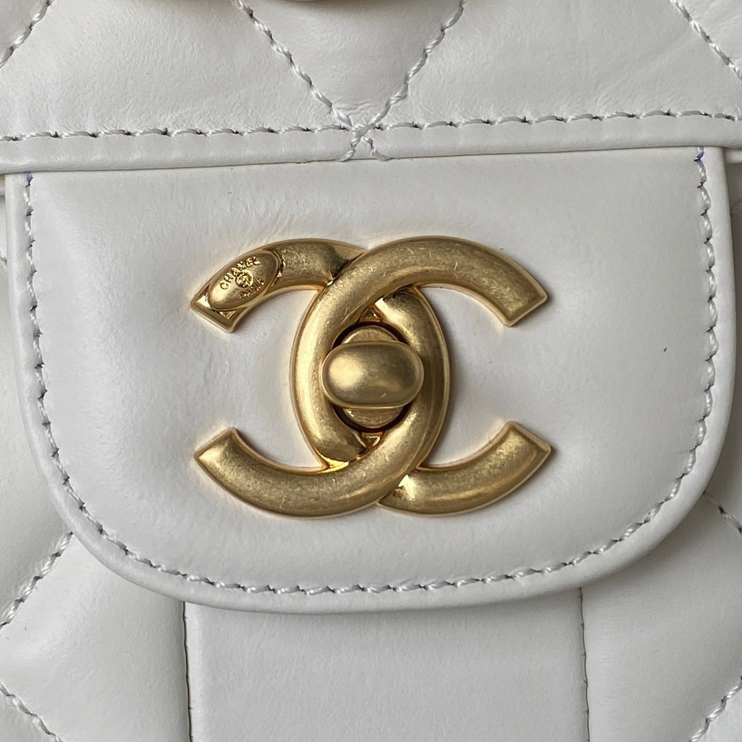 Chanel - Luxury Bag - CHL - 224