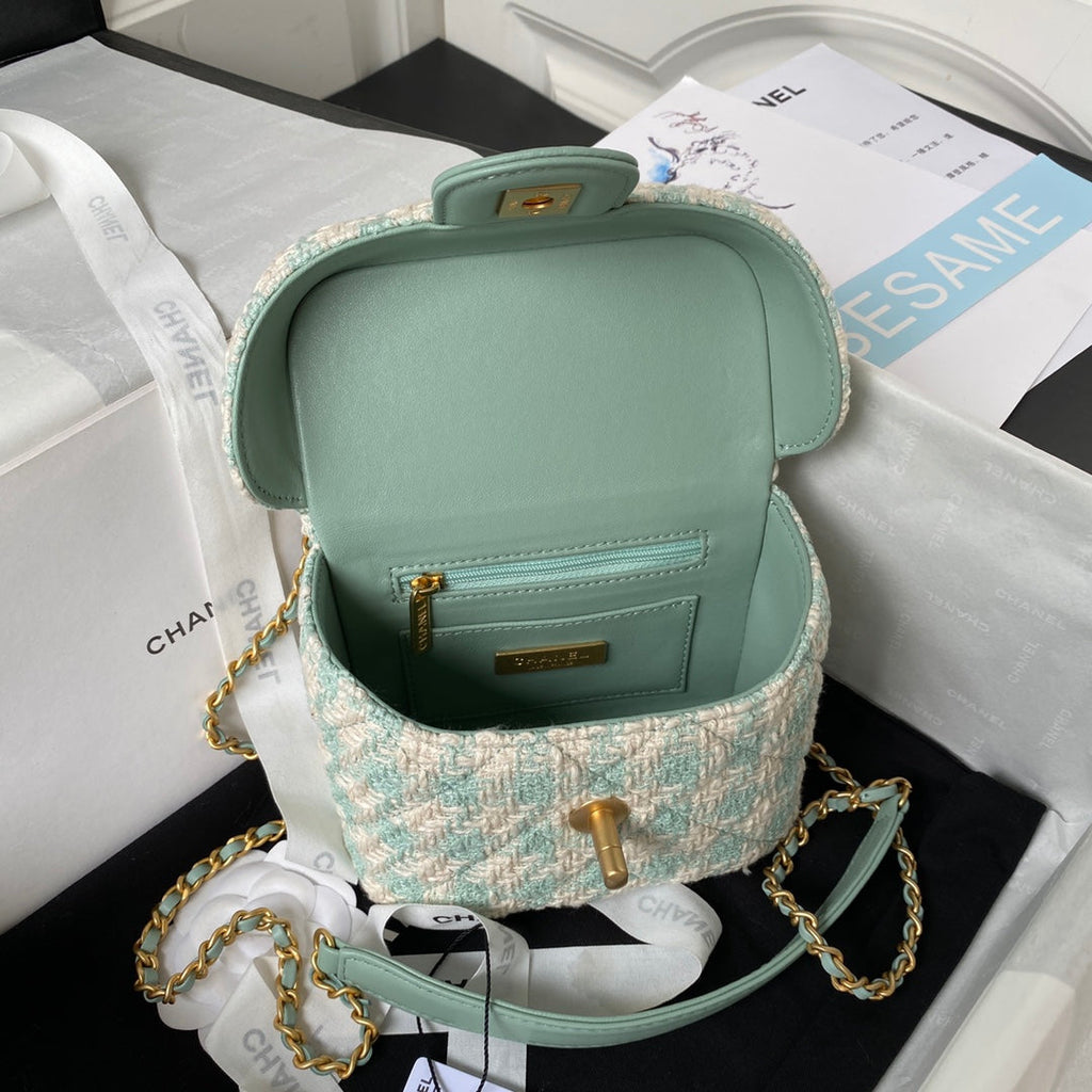 Chanel - Luxury Bag - CHL - 226