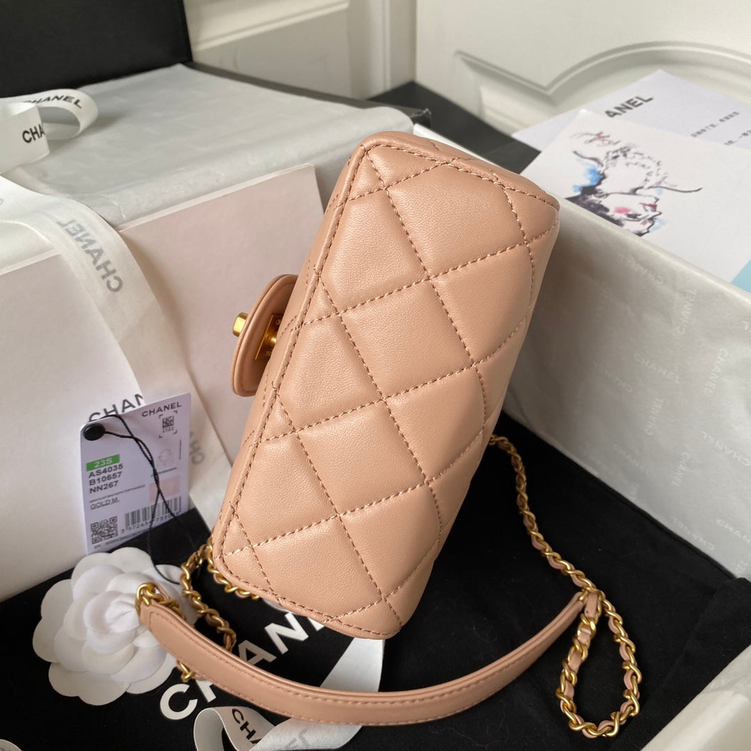 Chanel - Luxury Bag - CHL - 218
