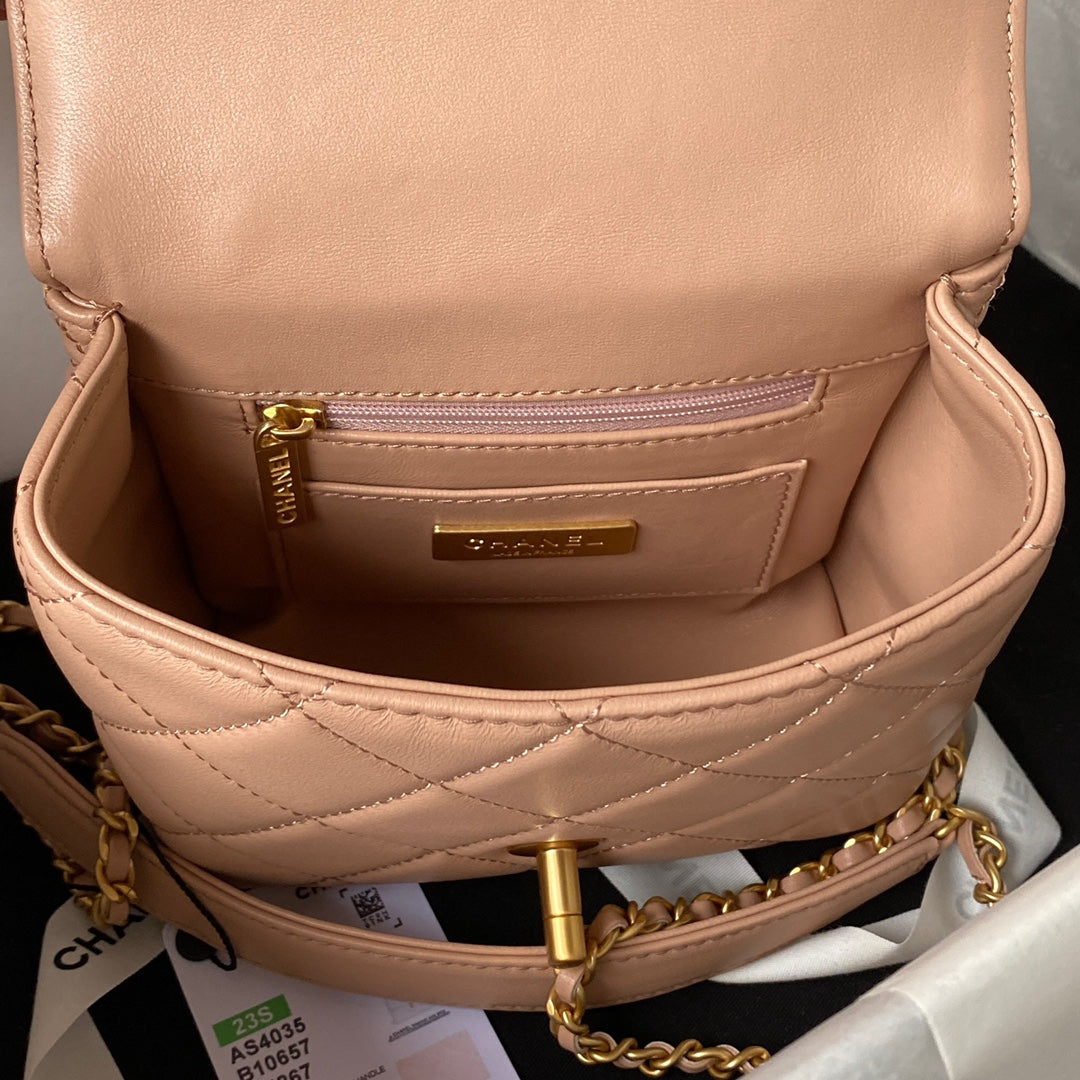 Chanel - Luxury Bag - CHL - 218