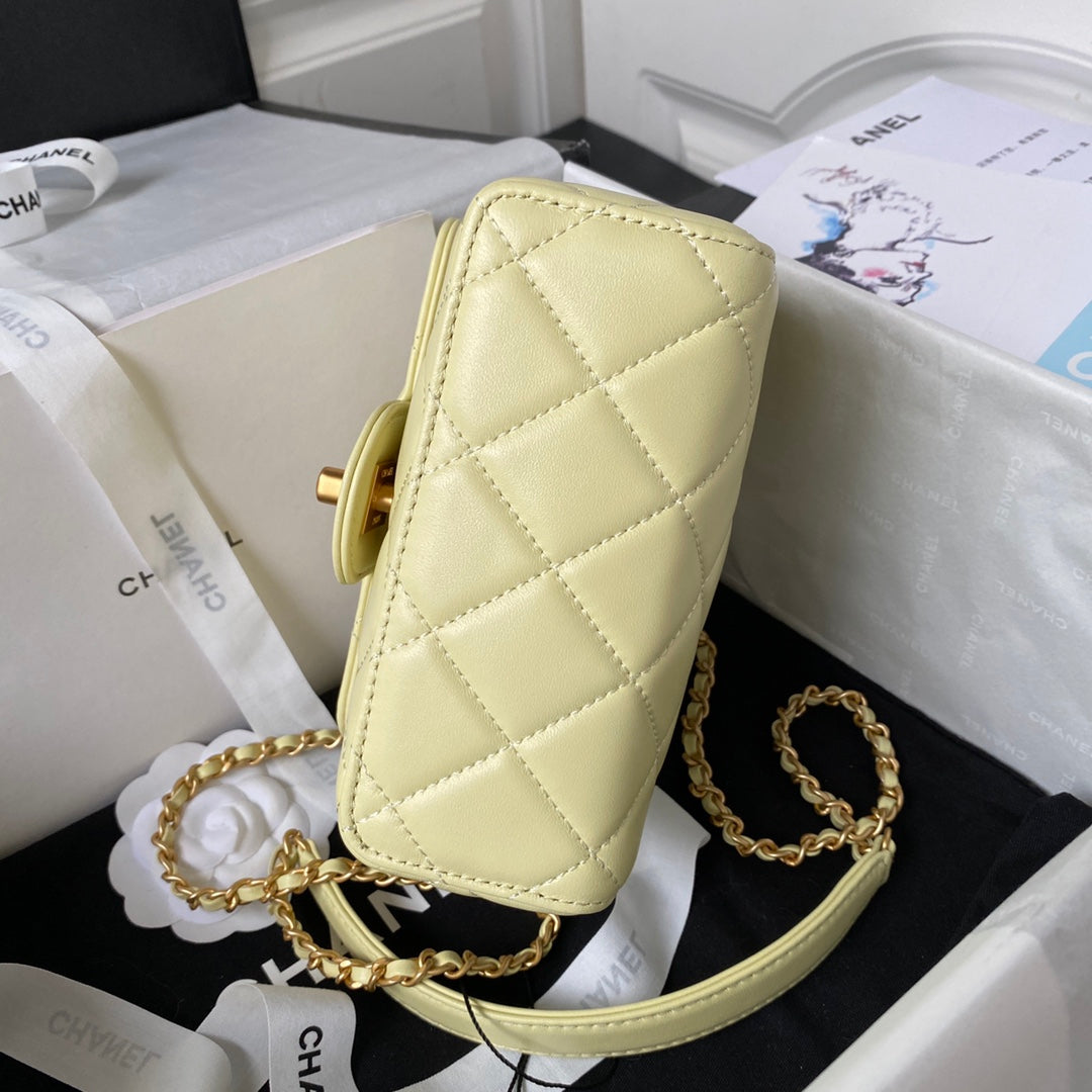 Chanel - Luxury Bag - CHL - 216