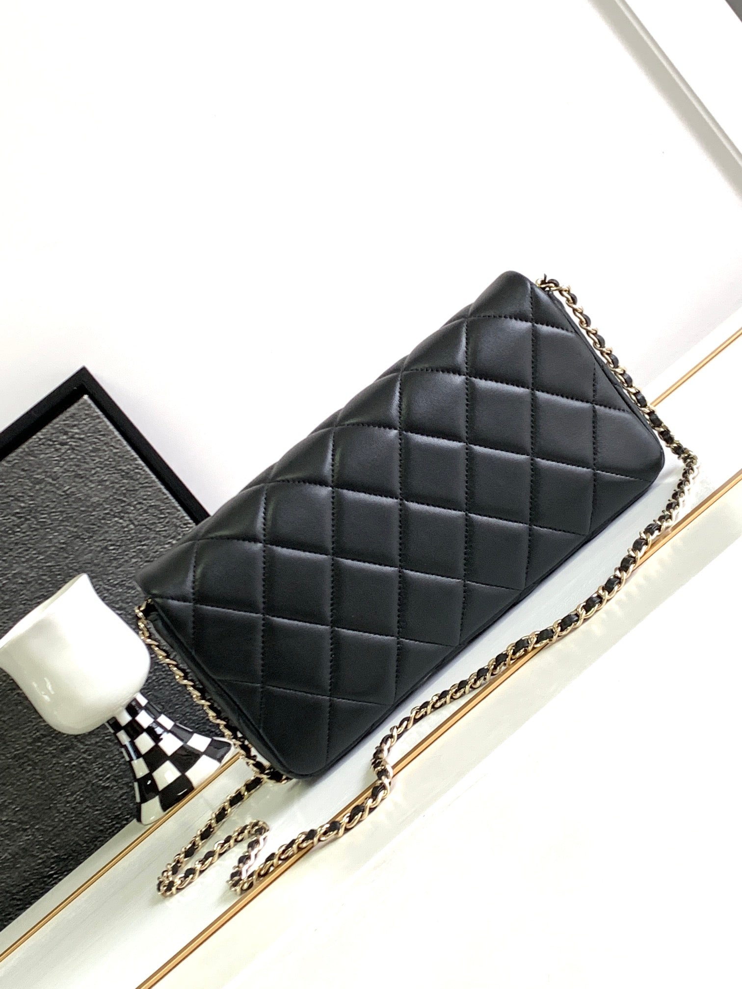 Chanel - Luxury Bag - CHL - 081