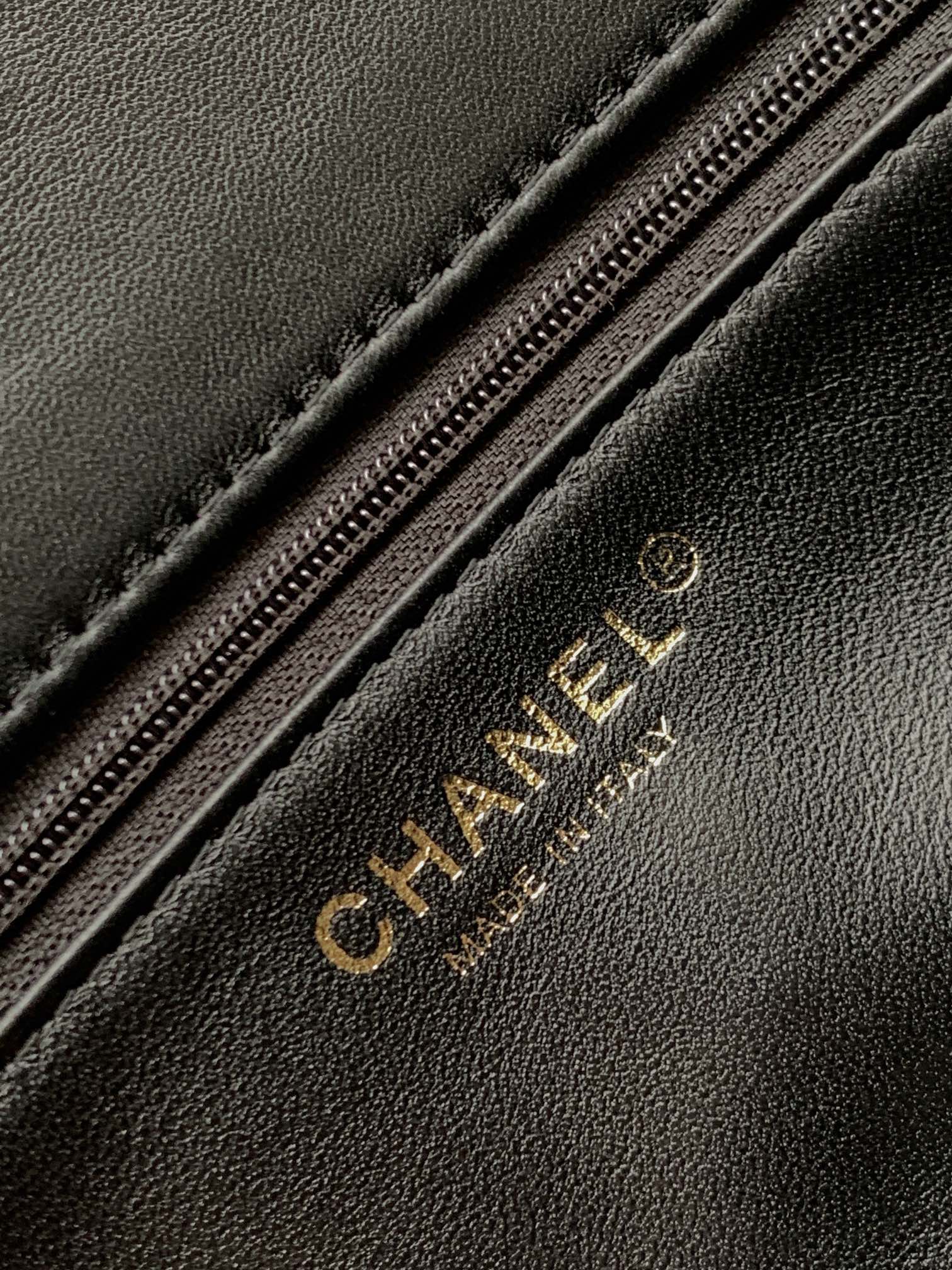 Chanel - Luxury Bag - CHL - 081