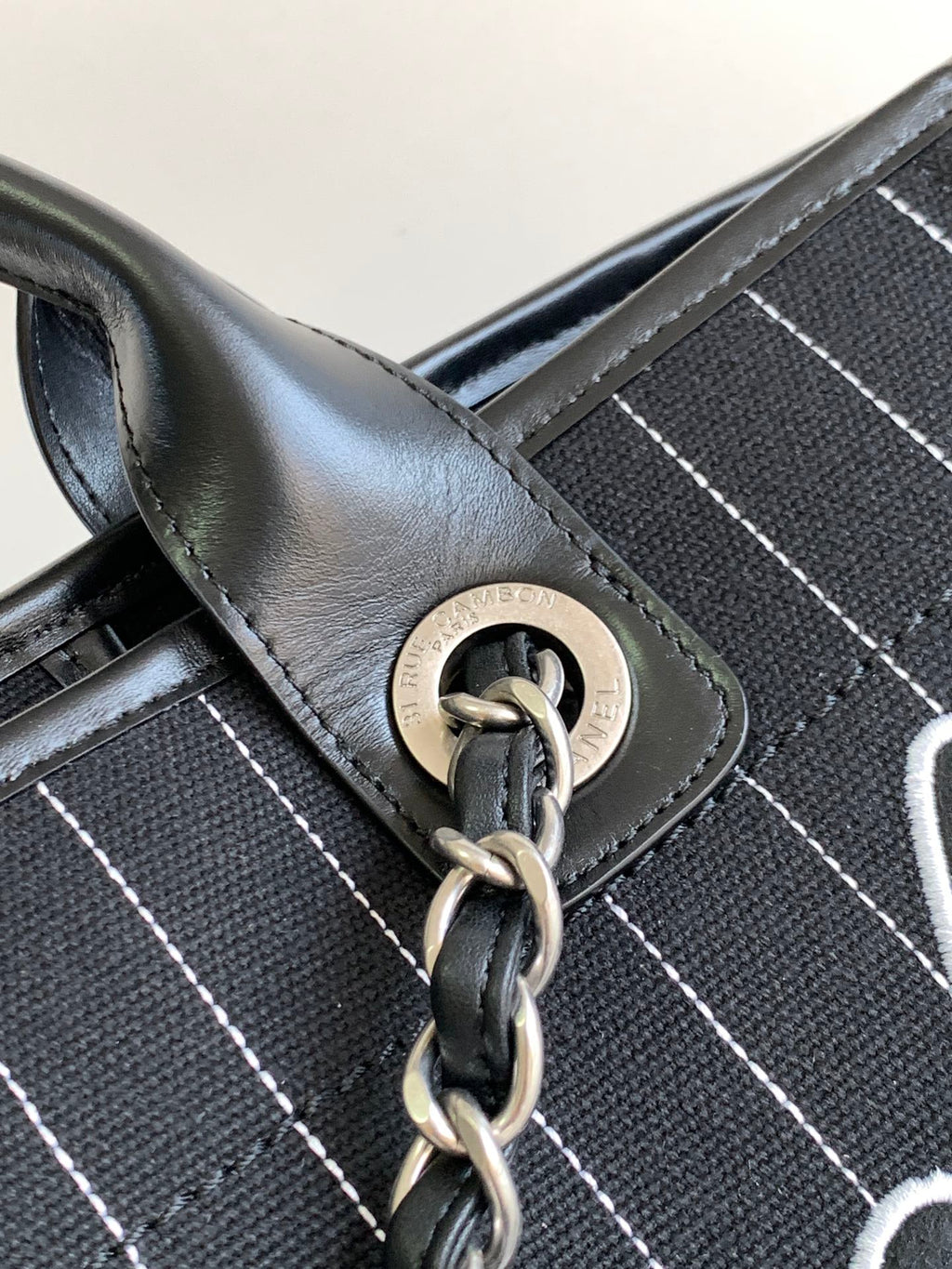 Chanel - Luxury Bag - CHL - 168