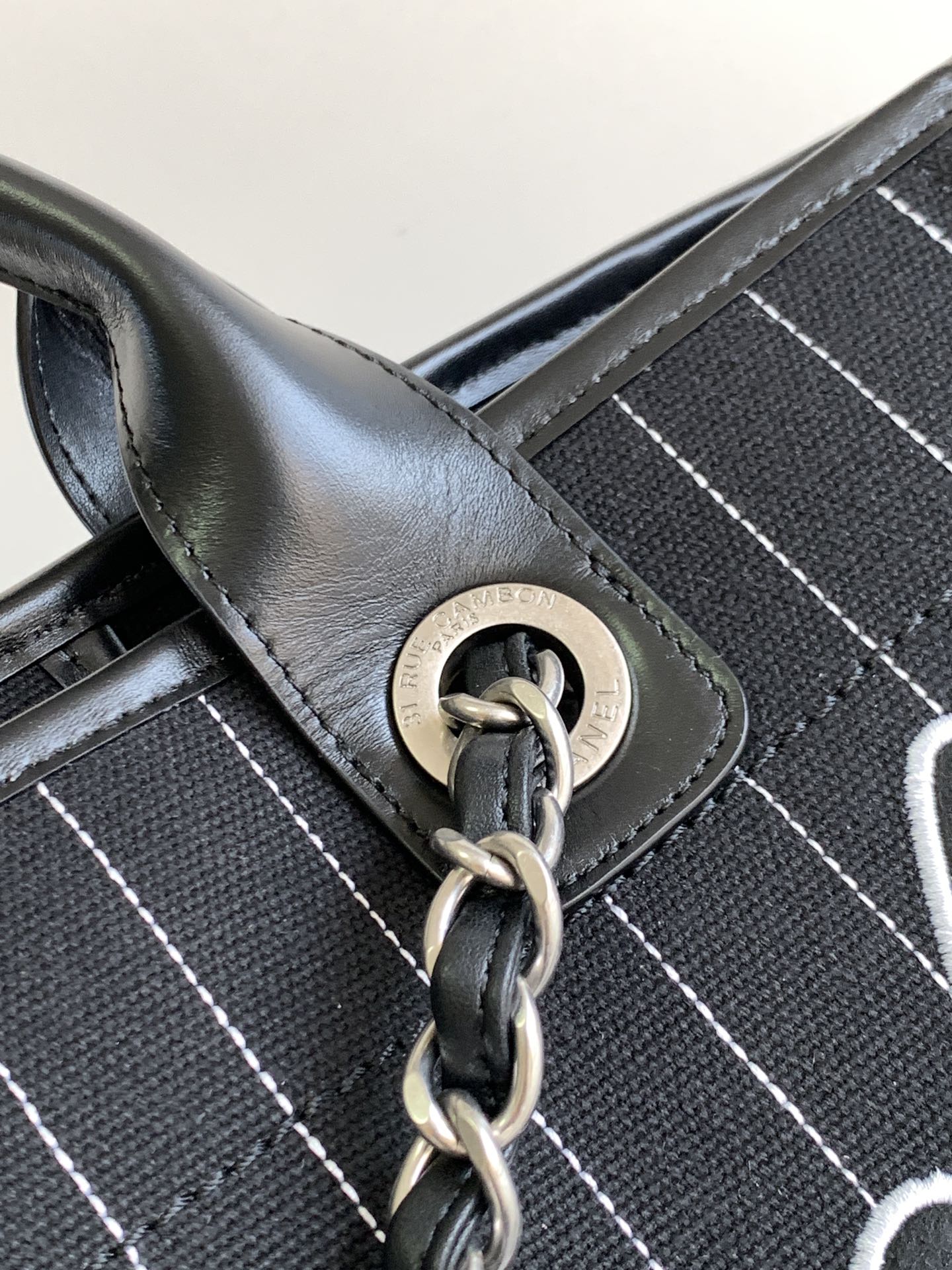 Chanel - Luxury Bag - CHL - 168