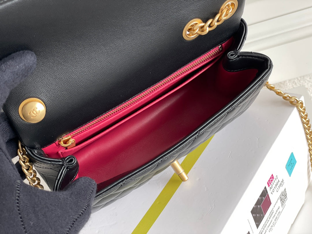 Chanel - Luxury Bag - CHL - 070