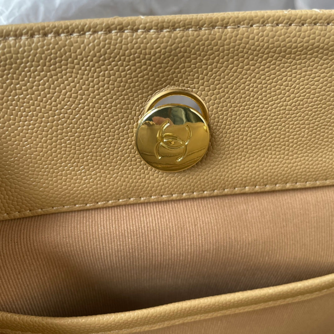 Chanel - Luxury Bag - CHL - 137