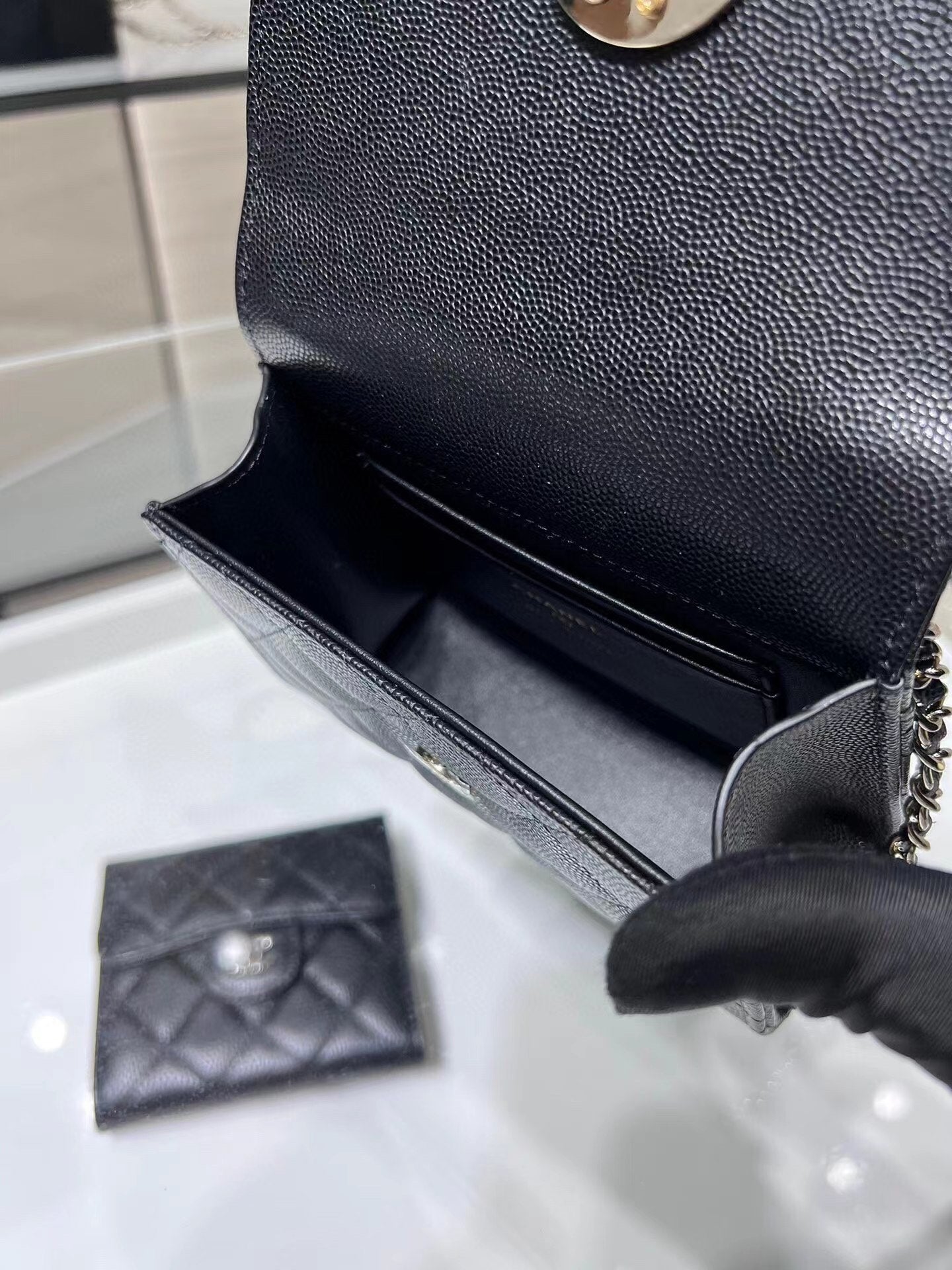 Chanel - Luxury Bag - CHL - 193