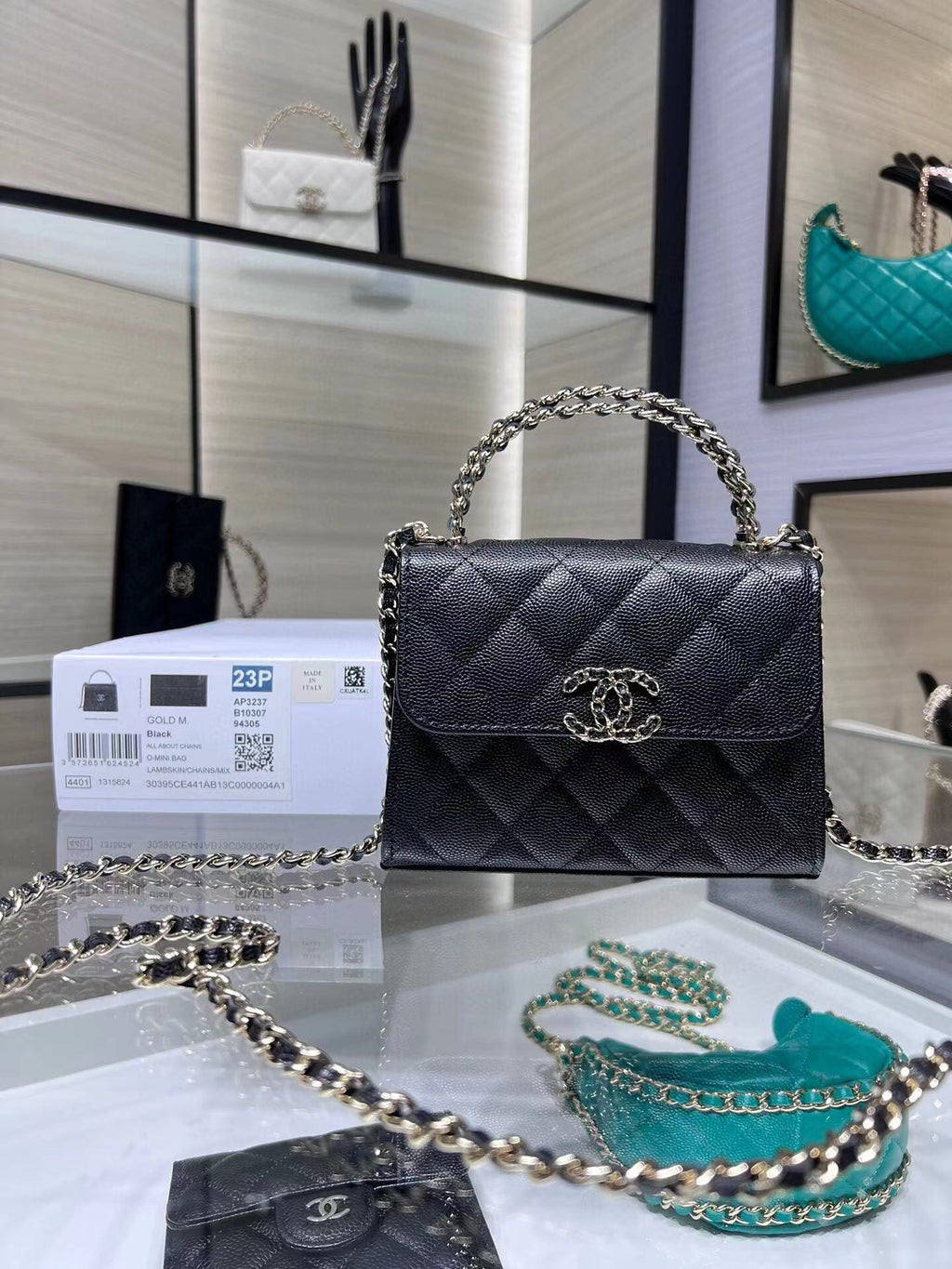 Chanel - Luxury Bag - CHL - 193