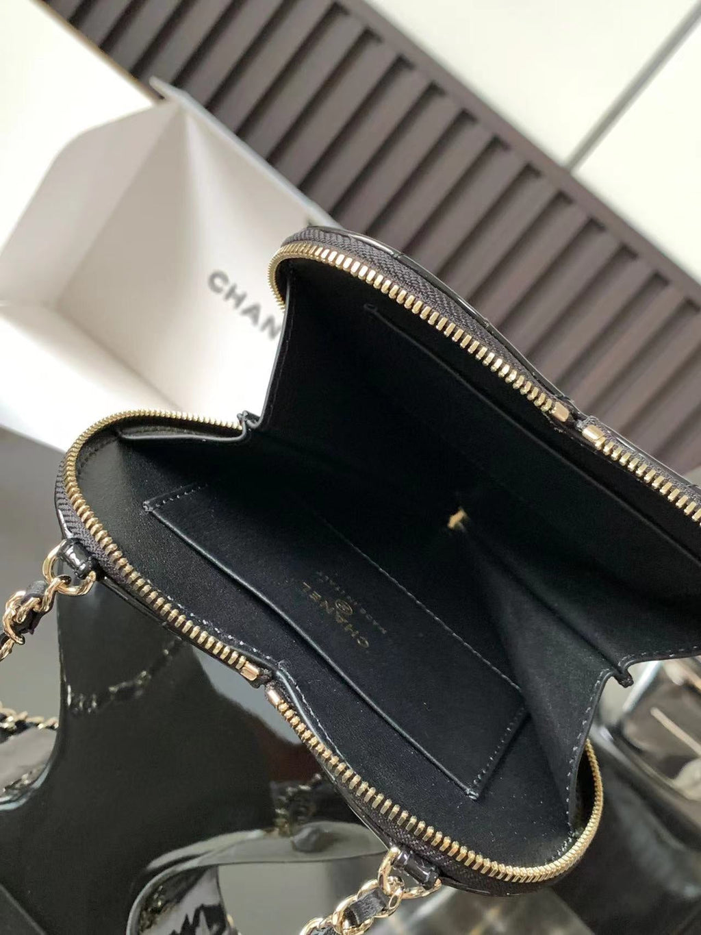 Chanel - Luxury Bag - CHL - 127