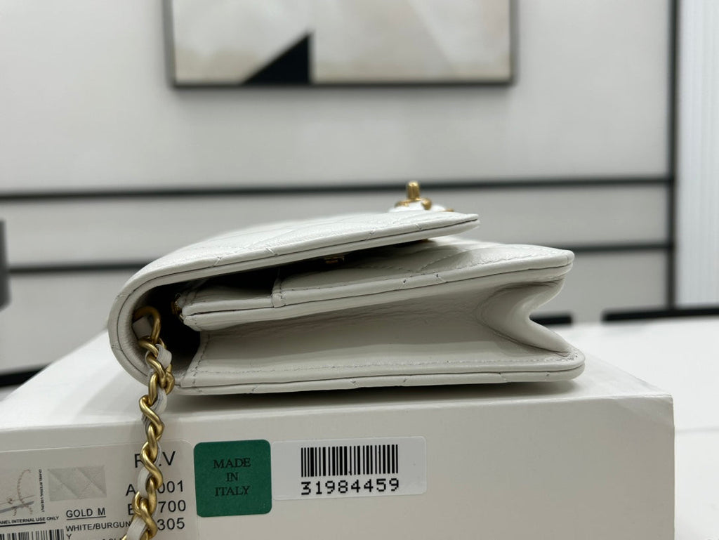 Chanel - Luxury Bag - CHL - 175