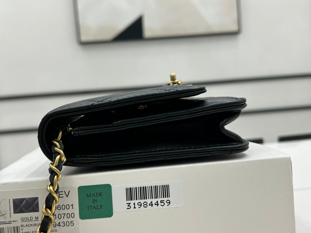 Chanel - Luxury Bag - CHL - 174