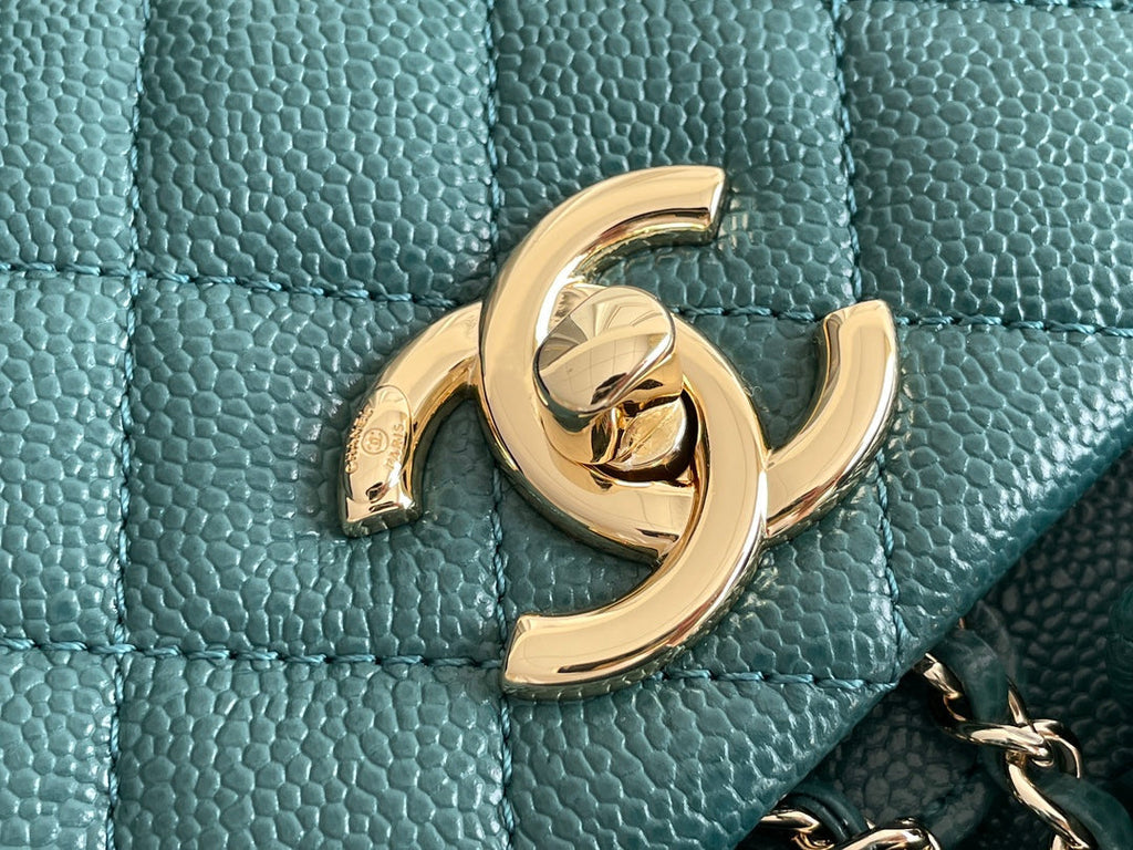 Chanel - Luxury Bag - CHL - 195