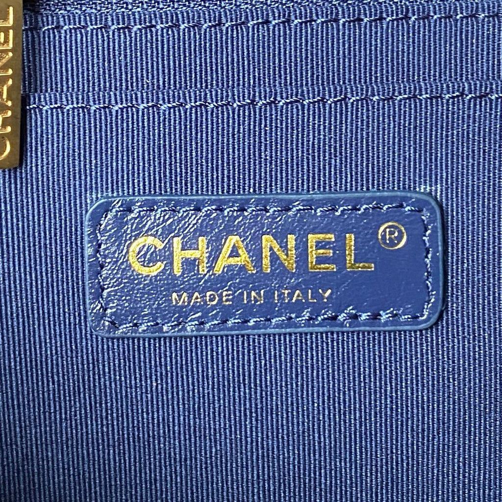 Chanel - Luxury Bag - CHL - 185